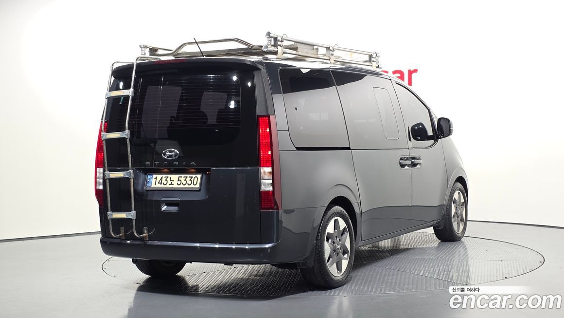Hyundai Staria 2022