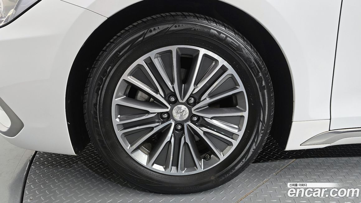 Hyundai Grandeur 2019