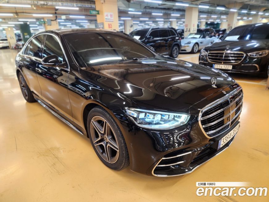 Mercedes-Benz S-Class 2021