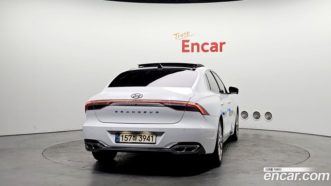 Hyundai Grandeur 2021