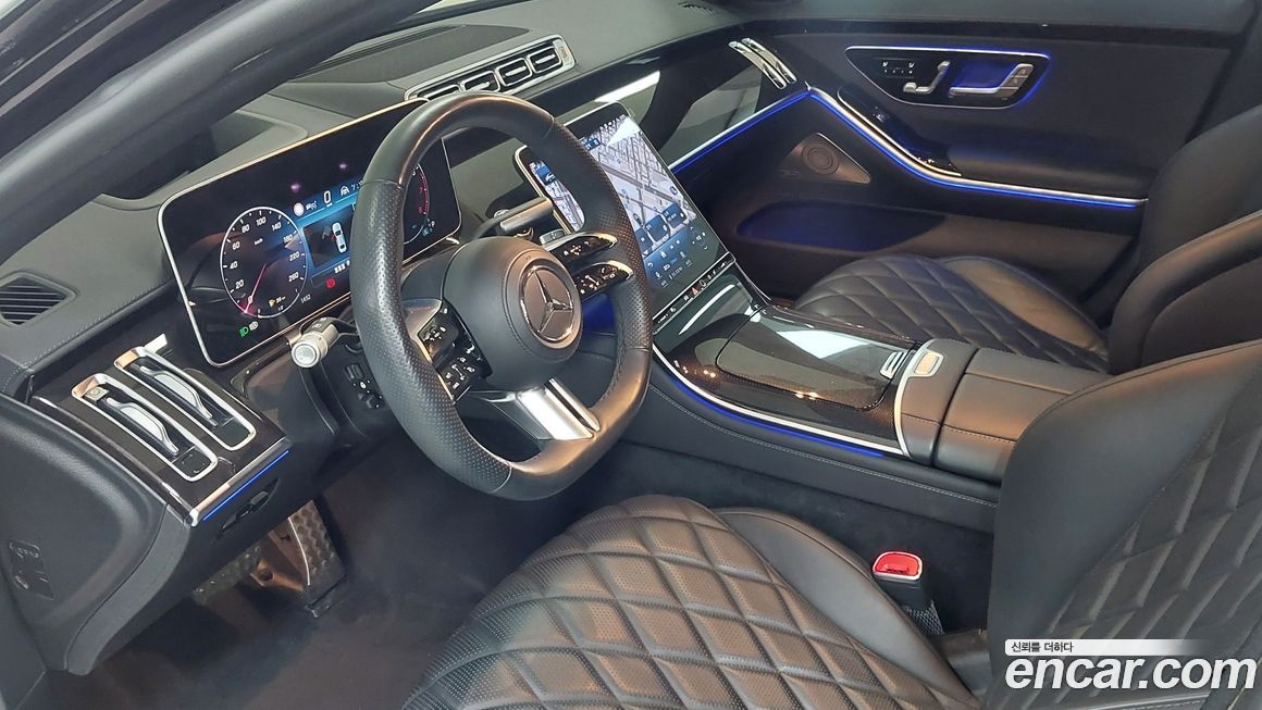 Mercedes-Benz S-Class 2024