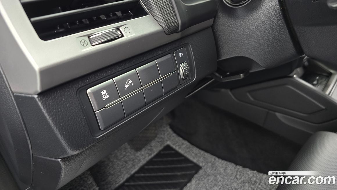 KG_Mobility_Ssangyong Rexton 2019