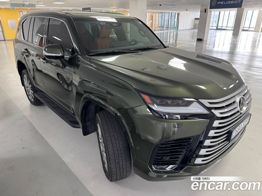 Lexus LX 2025