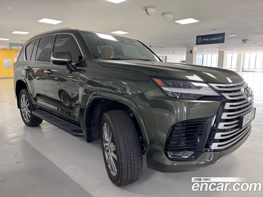 Lexus LX 2025
