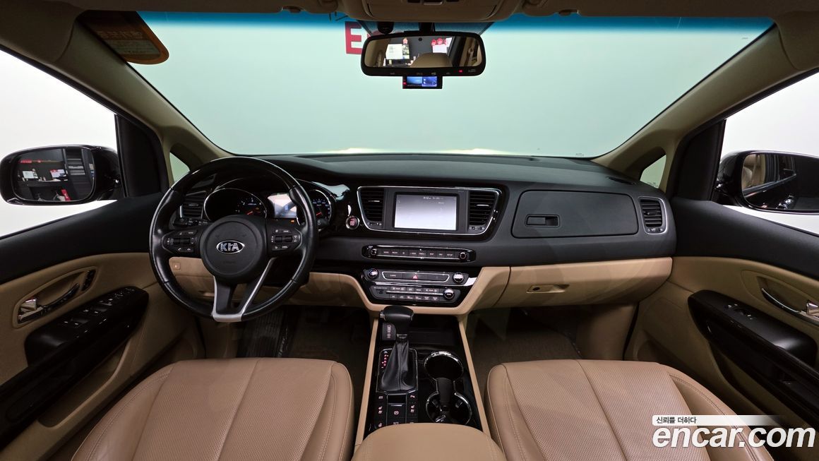 Kia Canival 2019