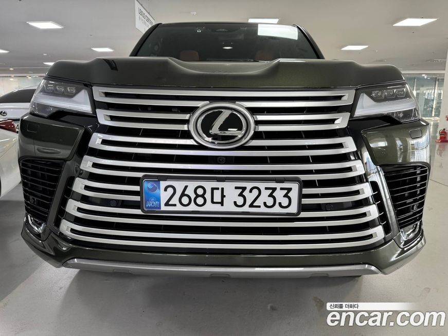 Lexus LX 2025