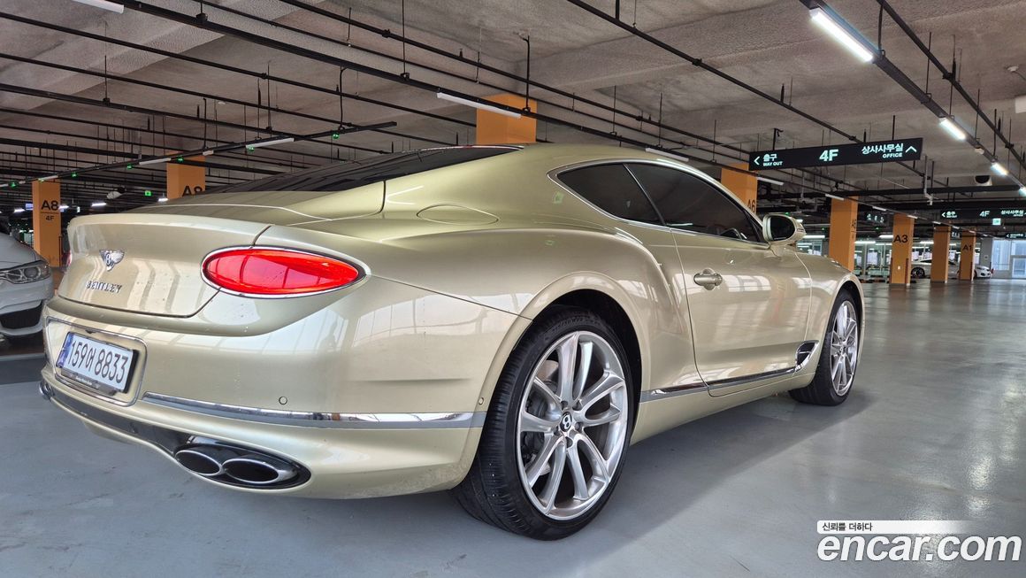 Bentley Continental 2023