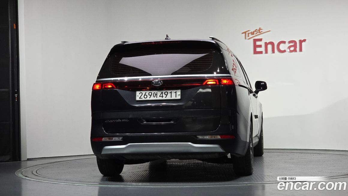 Kia Canival 2021