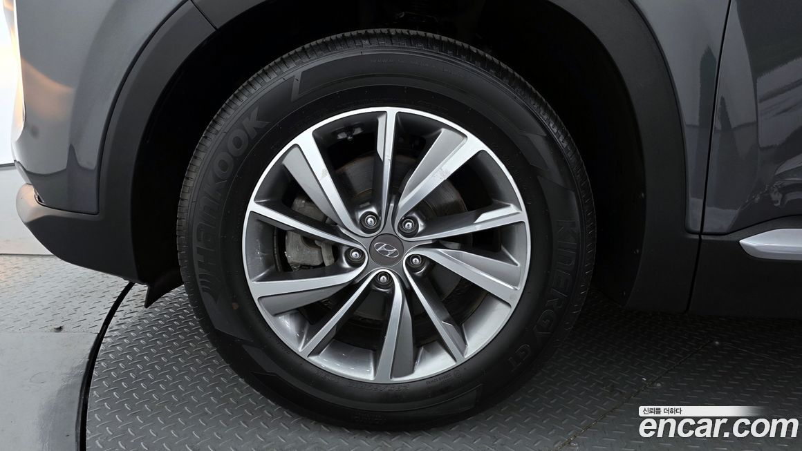 Hyundai Santafe 2020