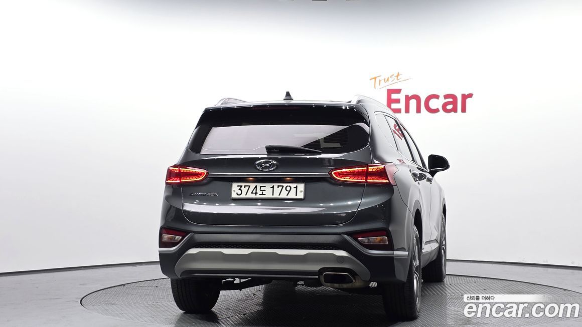 Hyundai Santafe 2020