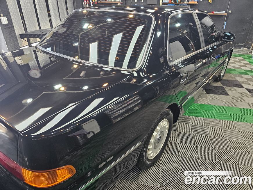 Hyundai Dynasty 2002