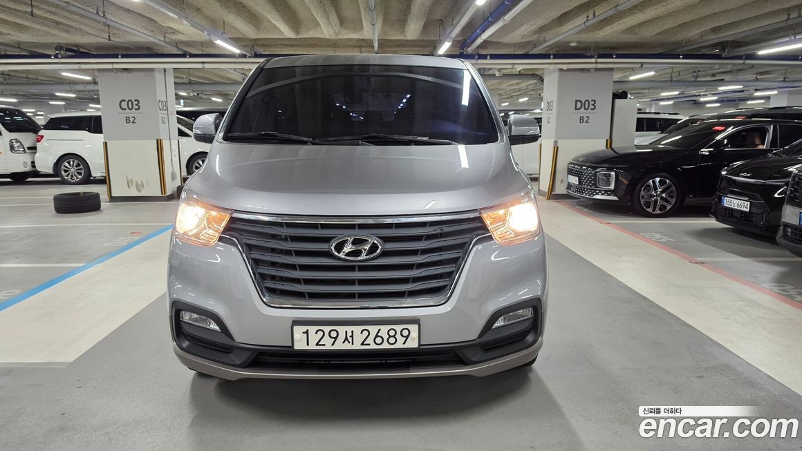 Hyundai Starex 2019
