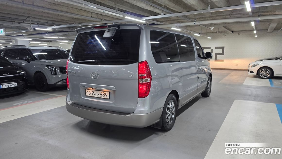 Hyundai Starex 2019