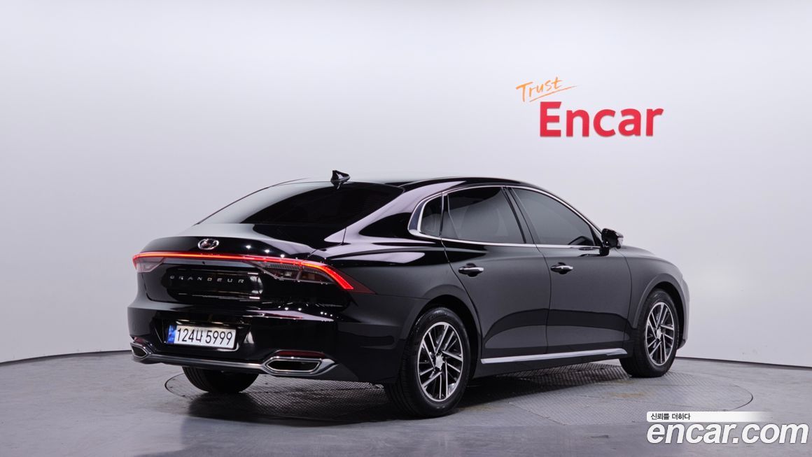 Hyundai Grandeur 2021