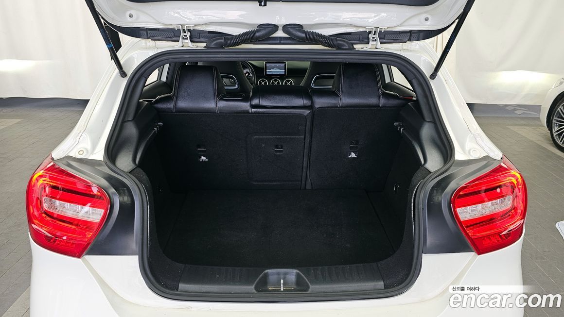 Mercedes-Benz A-Class 2014