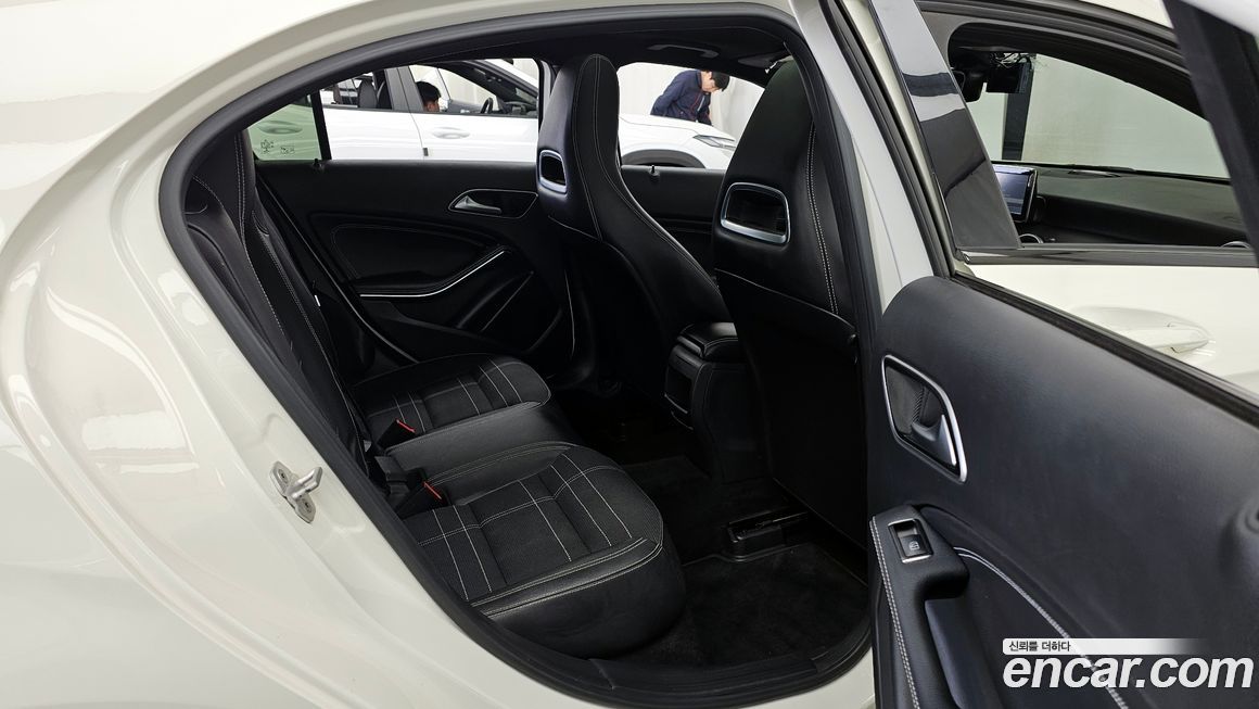 Mercedes-Benz A-Class 2014