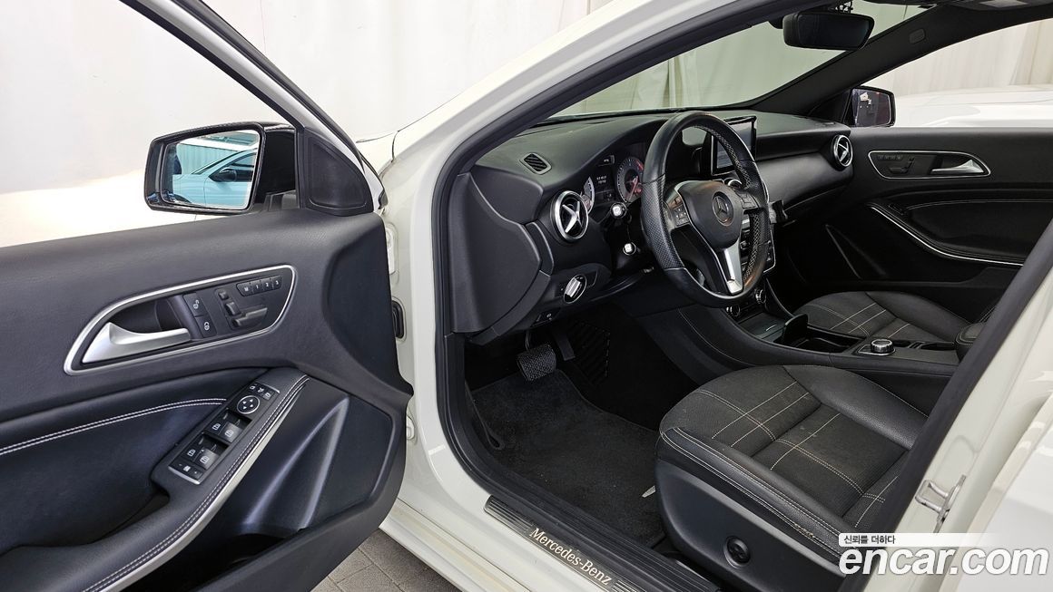 Mercedes-Benz A-Class 2014