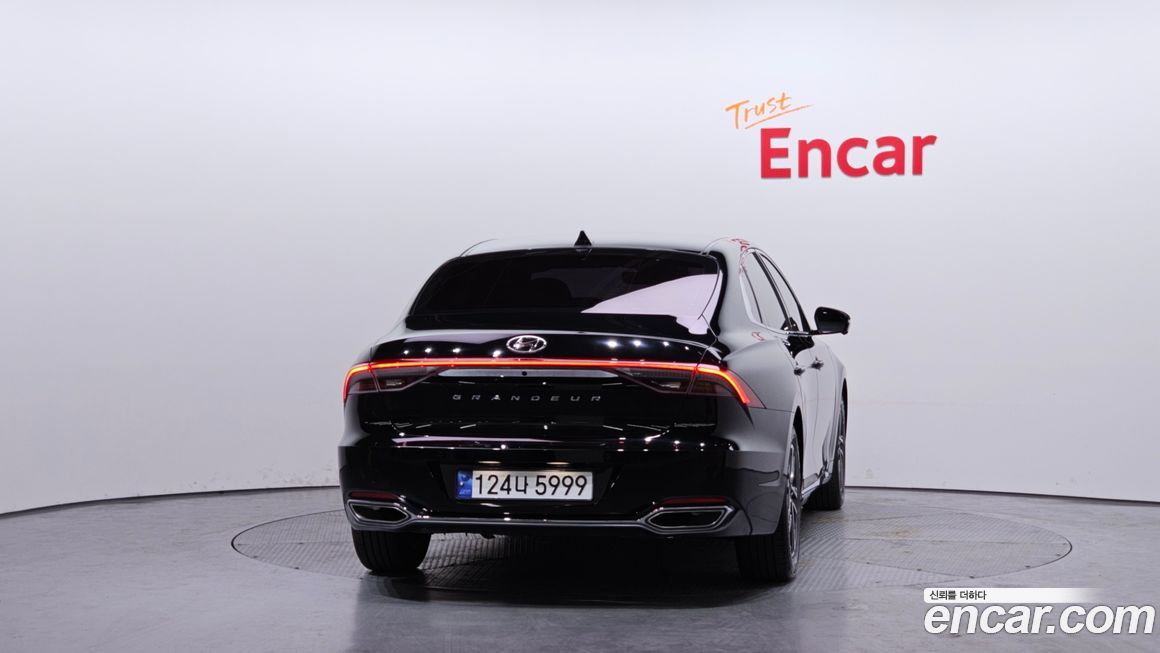 Hyundai Grandeur 2021