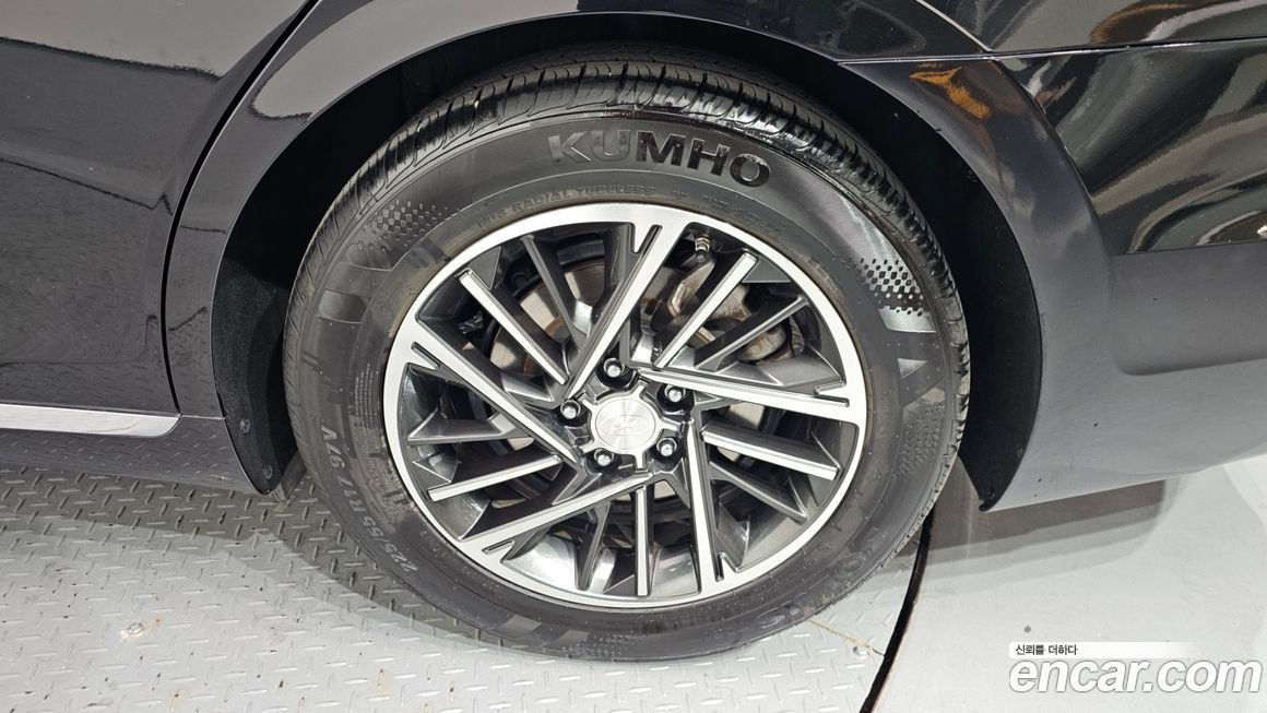 Hyundai Grandeur 2021