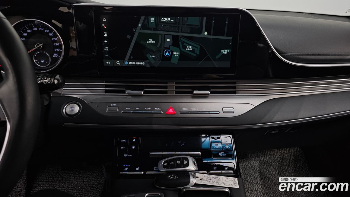 Hyundai Grandeur 2021