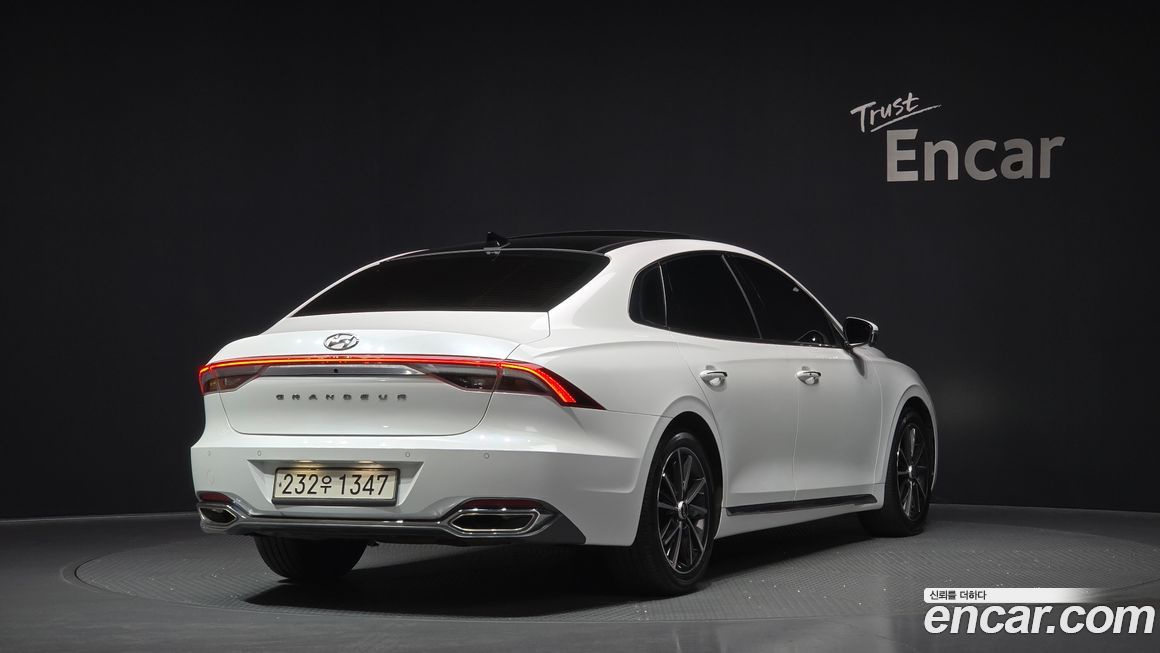 Hyundai Grandeur 2022