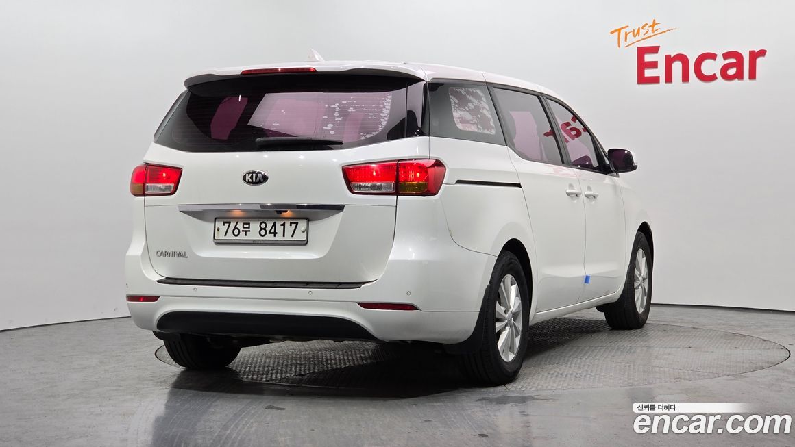 Kia Canival 2016
