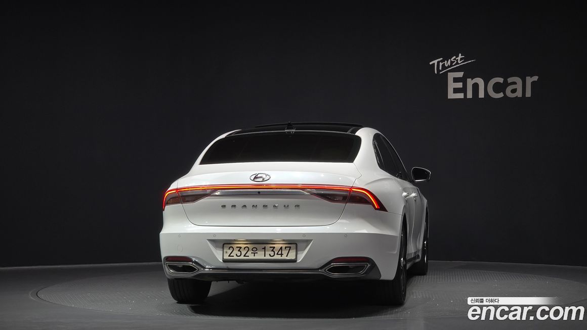 Hyundai Grandeur 2022