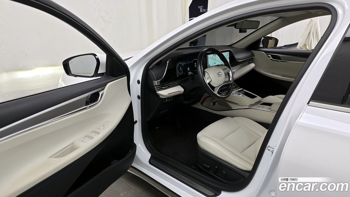 Hyundai Grandeur 2022