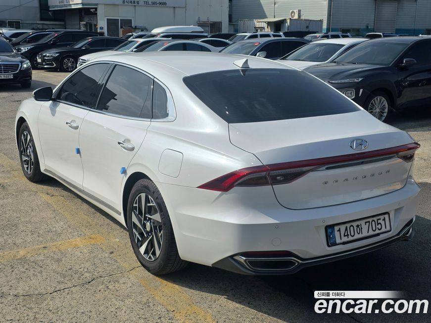 Hyundai Grandeur 2021