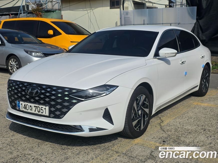 Hyundai Grandeur 2021