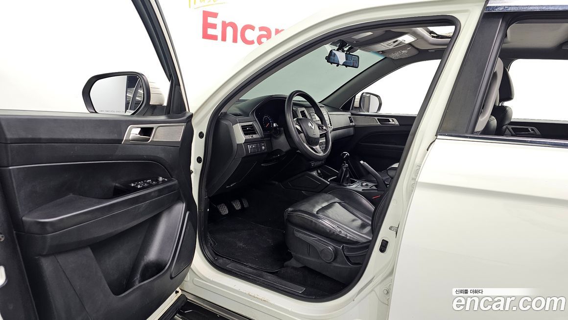 KG_Mobility_Ssangyong Rexton 2019