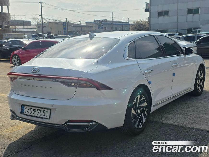 Hyundai Grandeur 2021