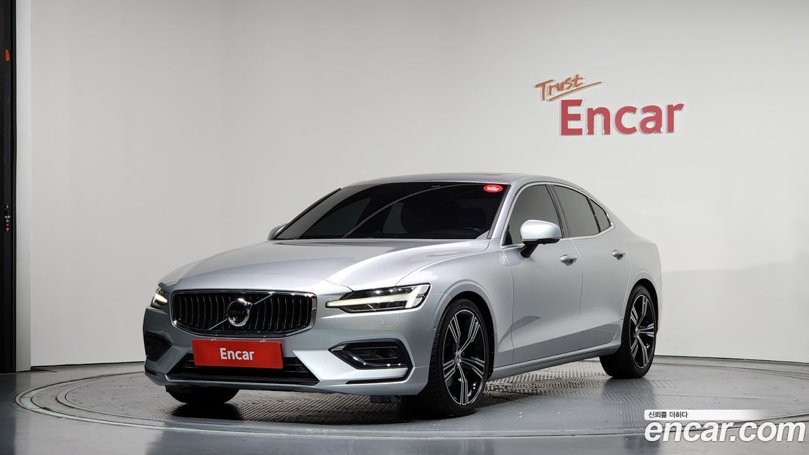 Volvo S60 2020