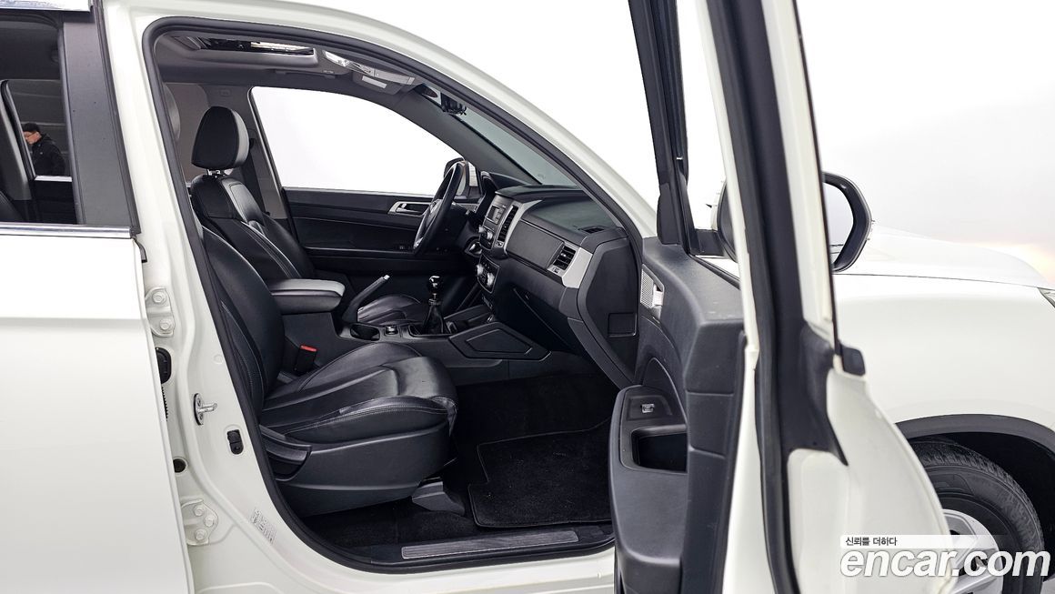 KG_Mobility_Ssangyong Rexton 2019