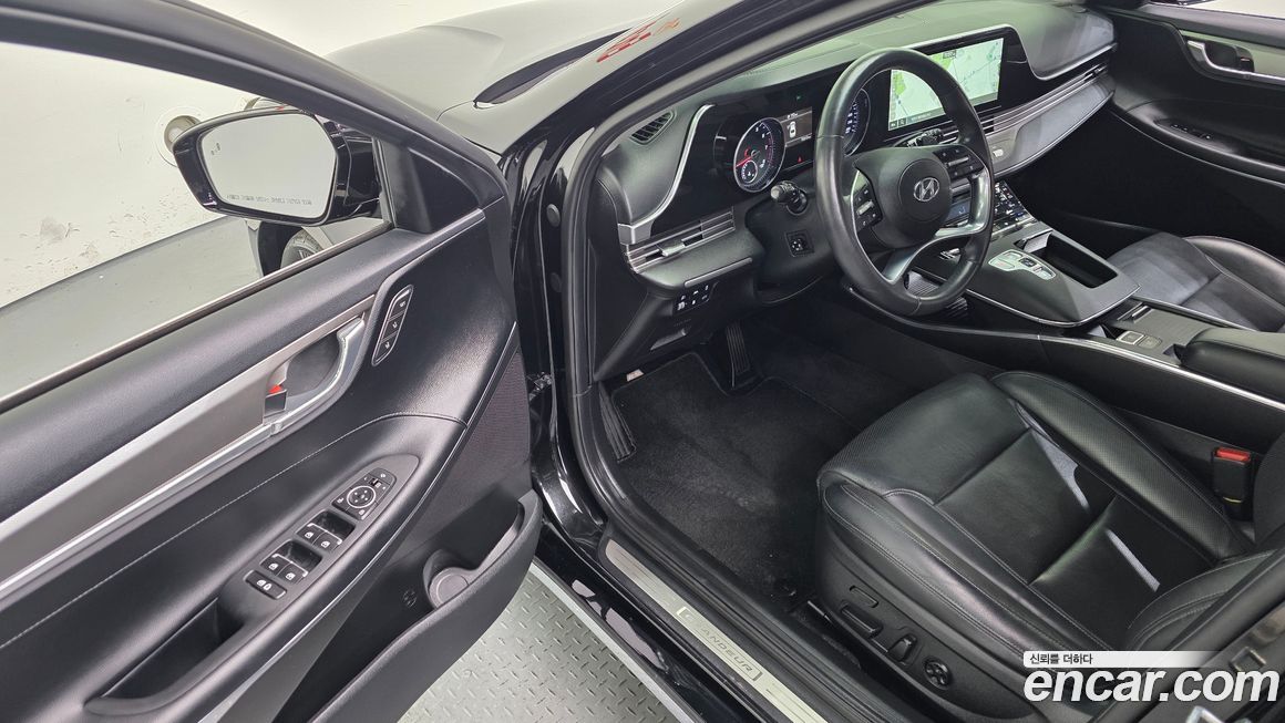 Hyundai Grandeur 2020