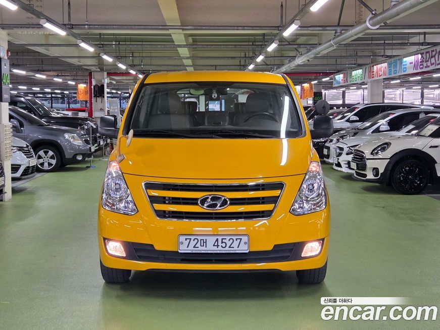 Hyundai Starex 2018