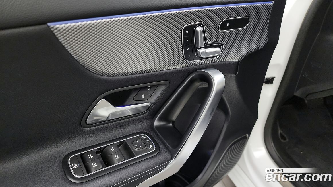 Mercedes-Benz A-Class 2023