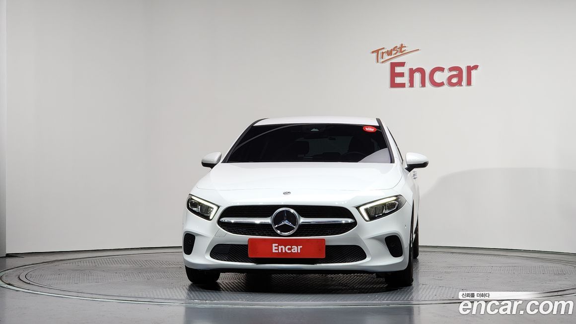 Mercedes-Benz A-Class 2023