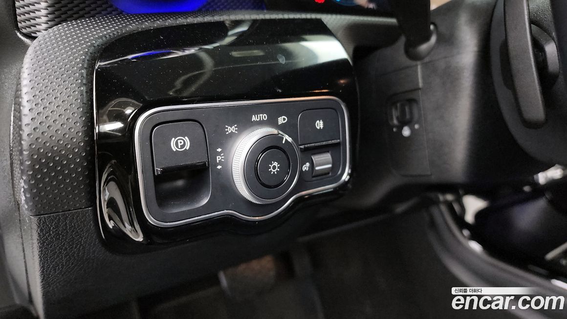 Mercedes-Benz A-Class 2023