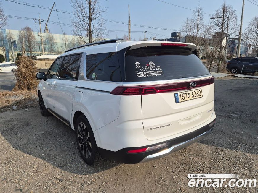 Kia Canival 2021