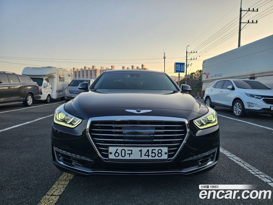 Genesis EQ900 2018