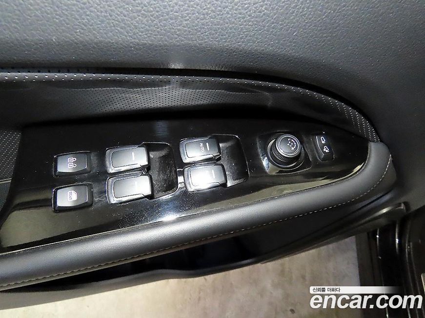 KG_Mobility_Ssangyong Rexton 2024