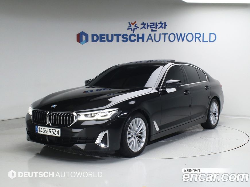 BMW 5-Series 2022