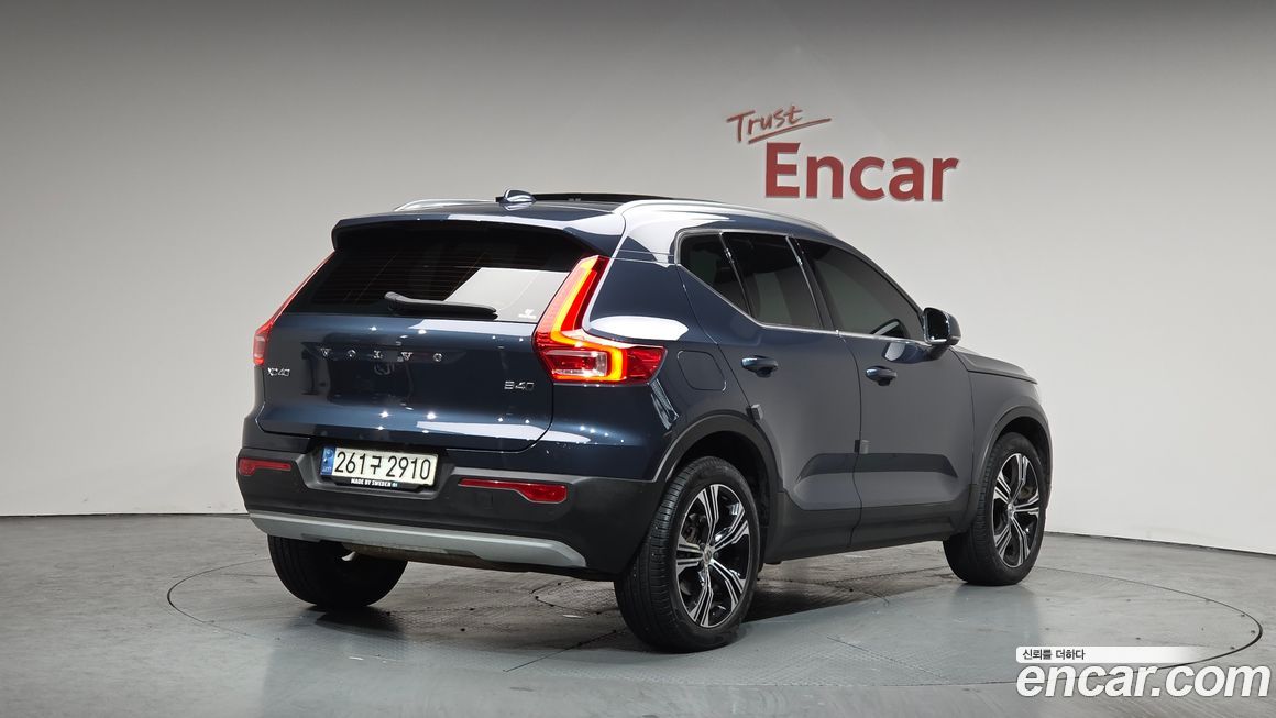 Volvo XC40 2022