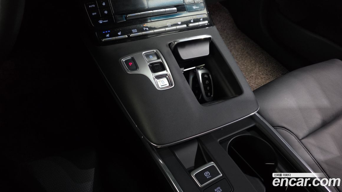 Hyundai Grandeur 2020