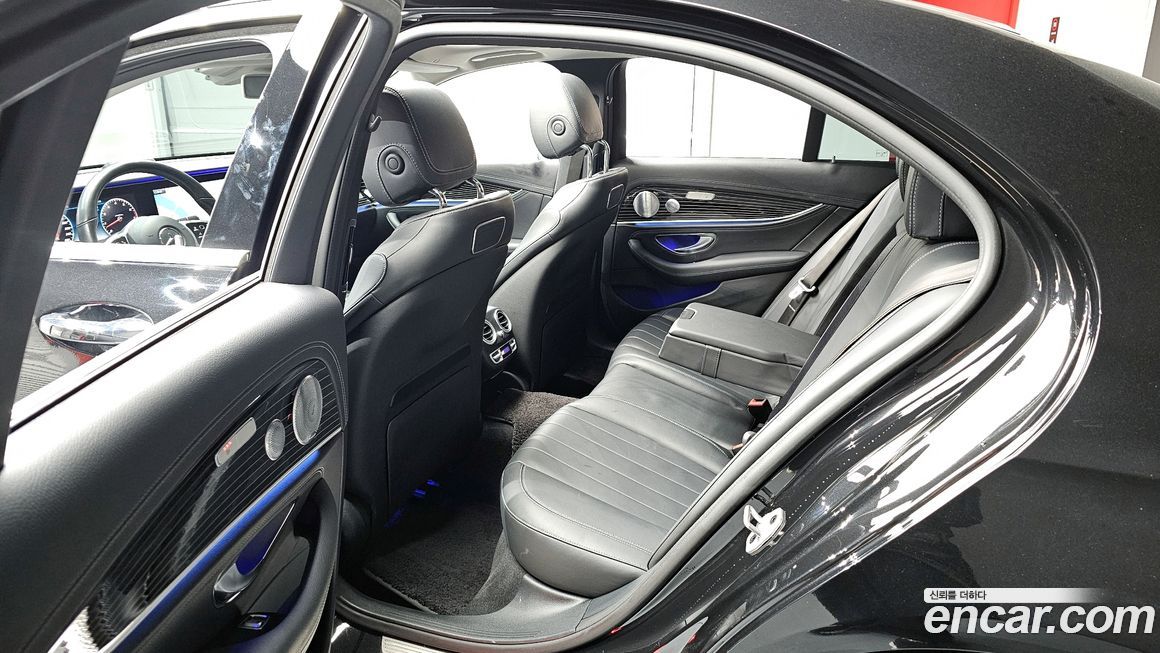 Mercedes-Benz E-Class 2019