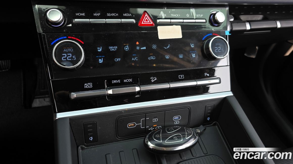 Hyundai Santafe 2025