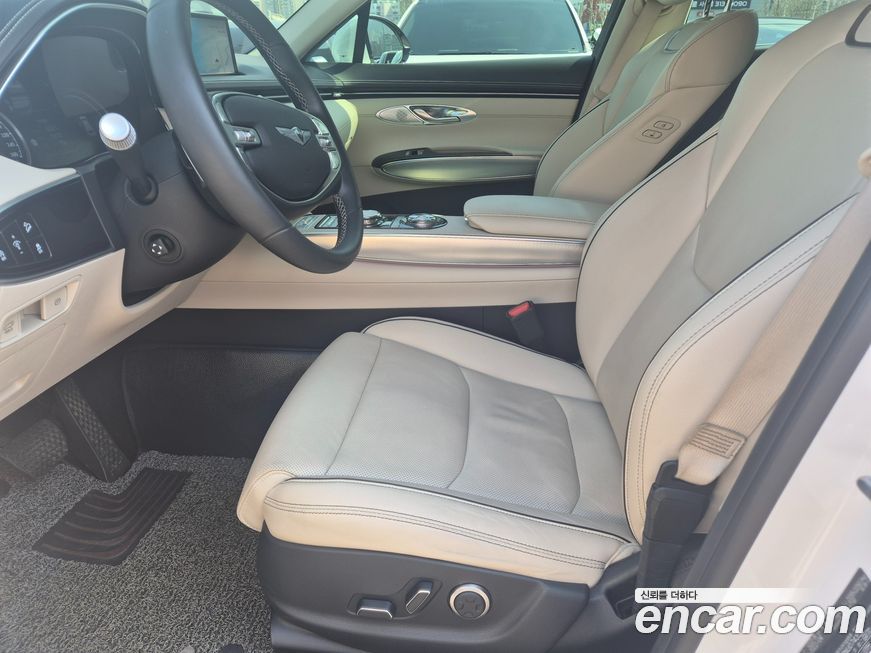 Genesis GV70 2022