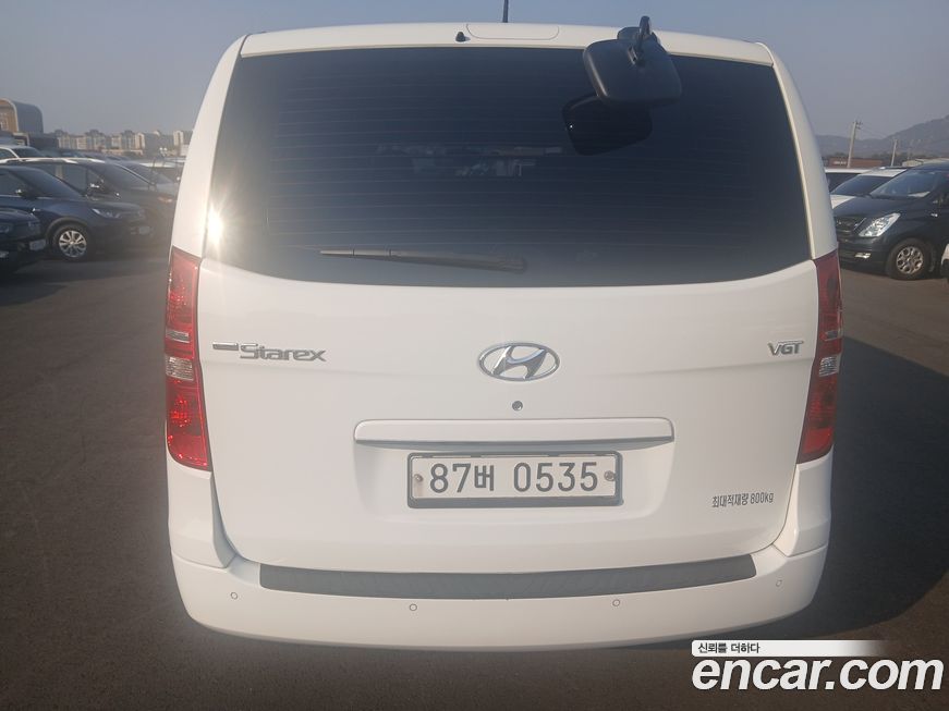 Hyundai Starex 2021