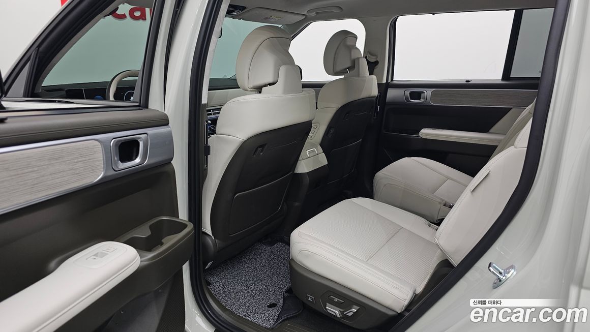 Hyundai Santafe 2025